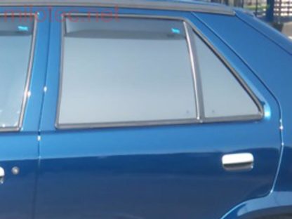 Větrné clony (ofuky) – zadní, Škoda Felicia Limousine/Combi