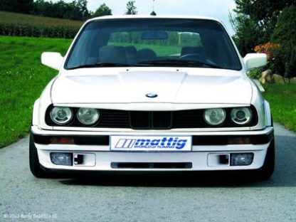 Prodloužení kapoty BMW E30